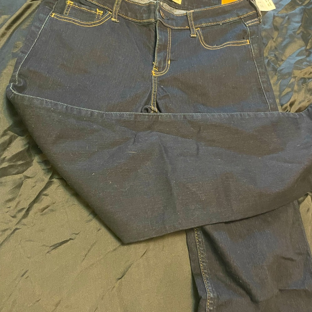 Hollister brand new skinny jeans